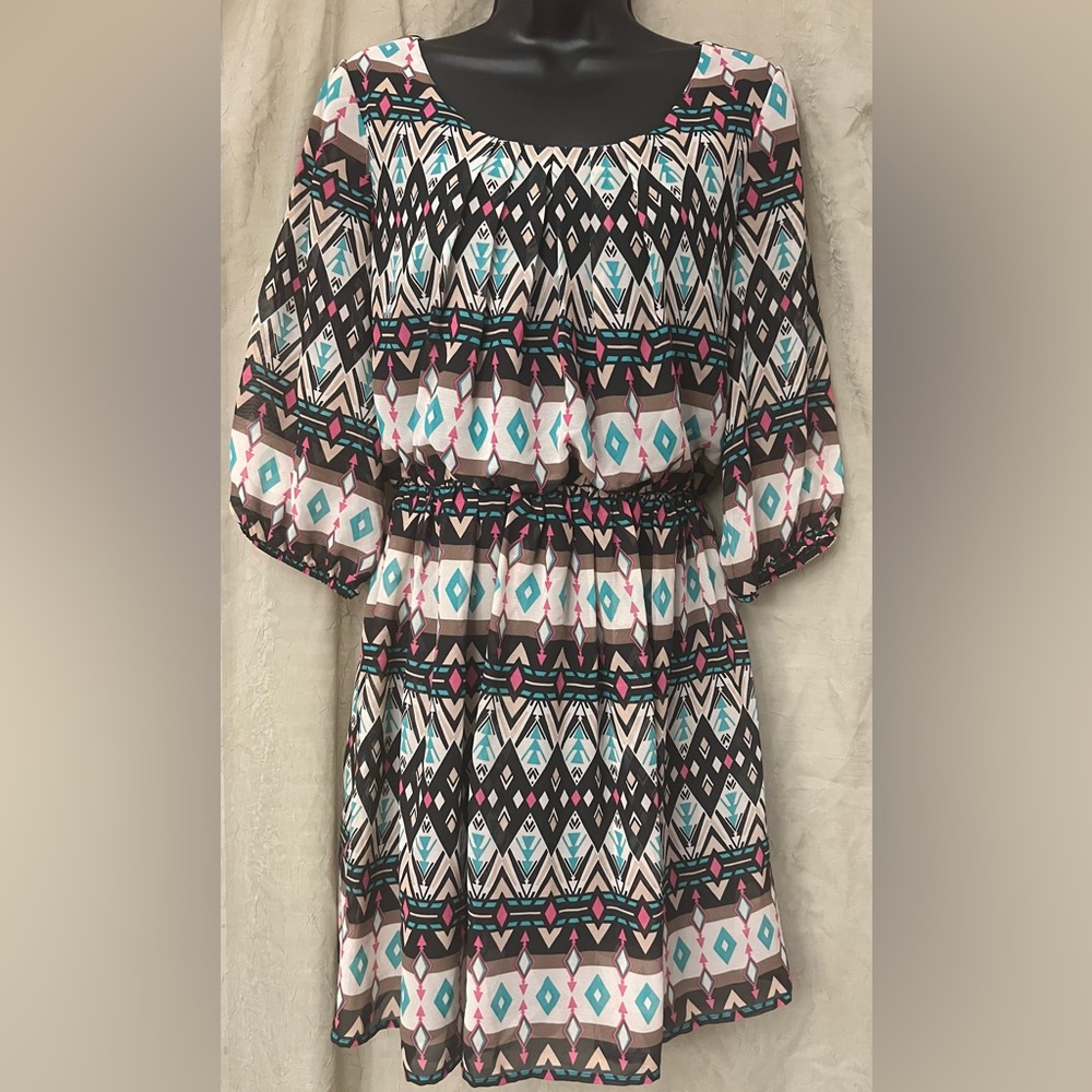 By & By Aztec Print Elastic Waist Balloon Sleeve Dress Size M